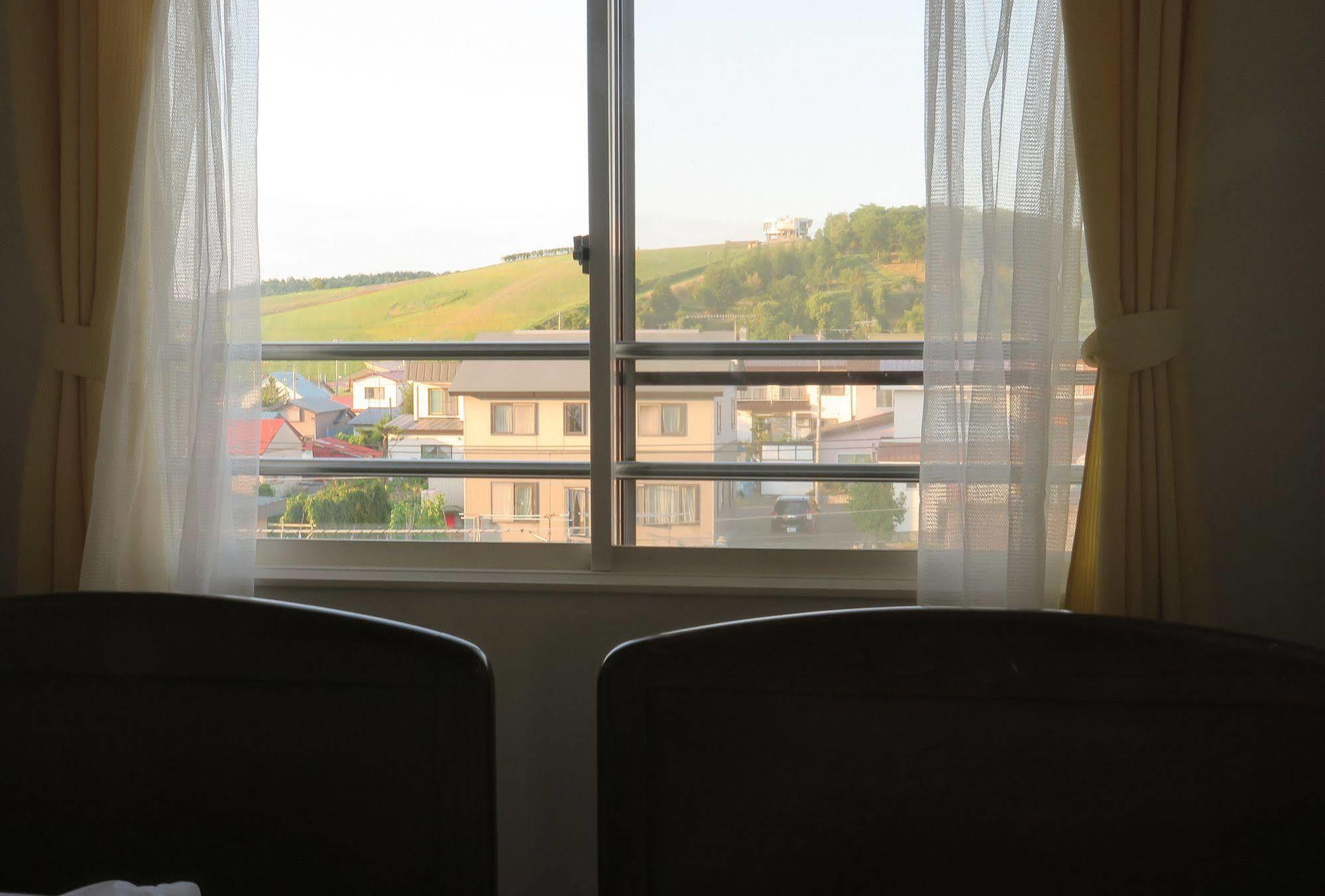 Frontier Sunrise Kamifurano Exterior foto